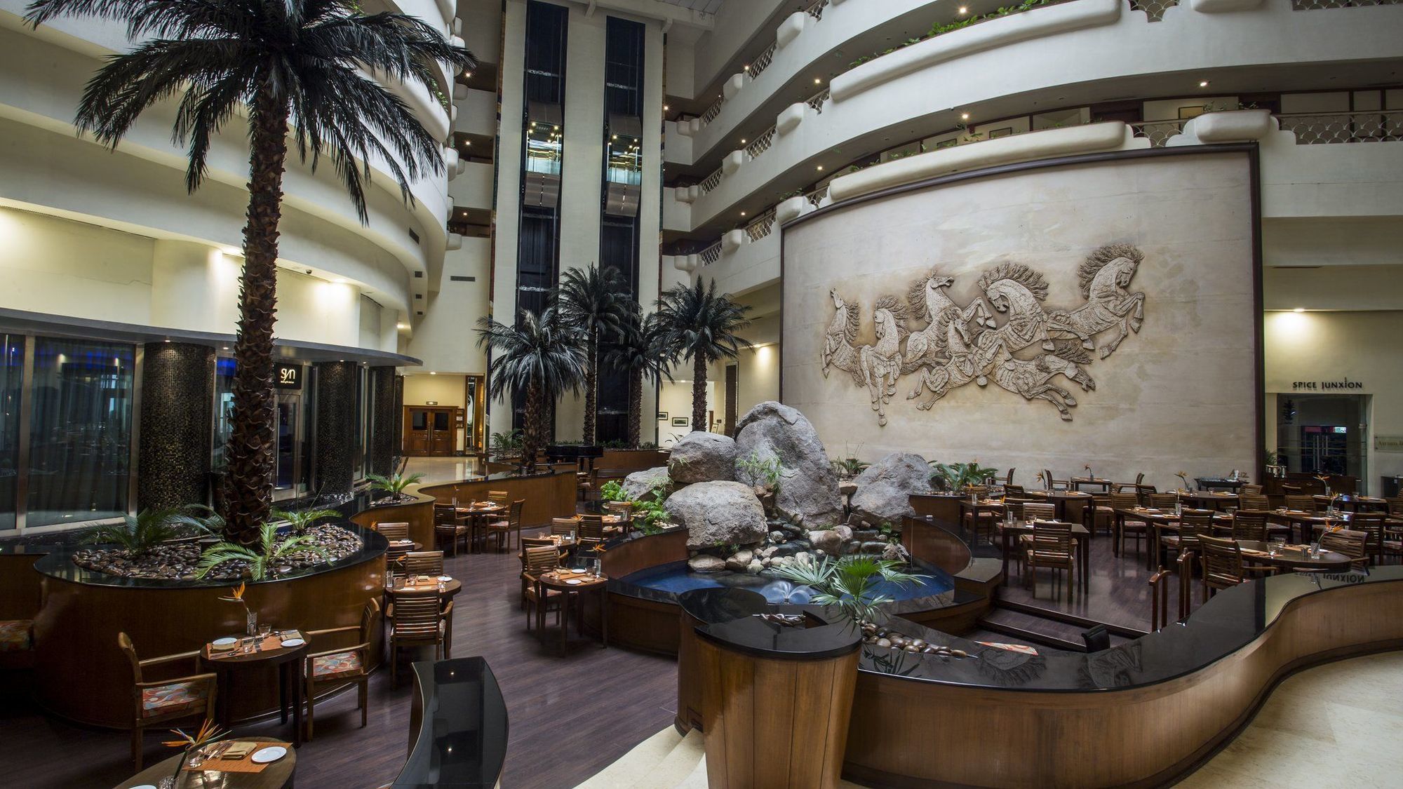 ทาจเดคคัน Hotel ไฮเดอราบัด ร้านอาหาร รูปภาพ